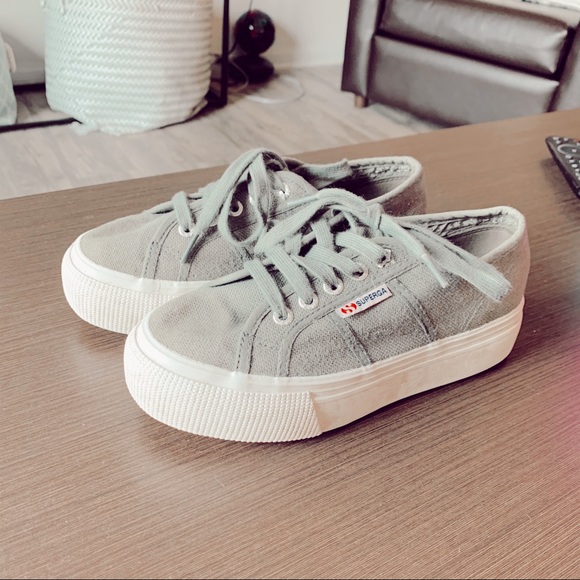Gray superga platform sneakers - Picture 2 of 3